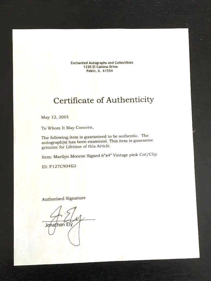 マリリン・モンロー（Marilyn Monroe） 　直筆サイン　額縁
