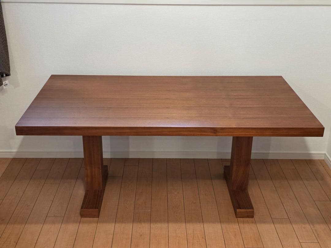 【最終価格】【送料込み】【ACTUS】 OWN-Fダイニングテーブル