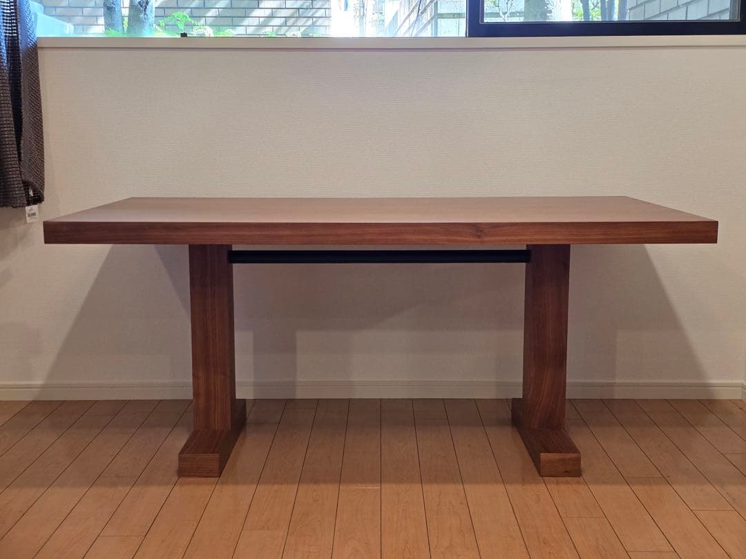 【最終価格】【送料込み】【ACTUS】 OWN-Fダイニングテーブル