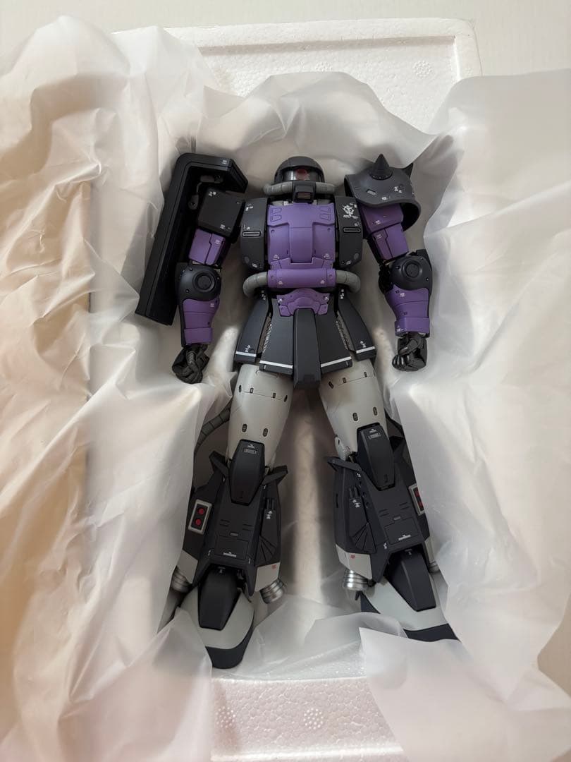 メタルコンポジット　GFFMC 高機動型ザクII 黒い3連星　#1024 美品