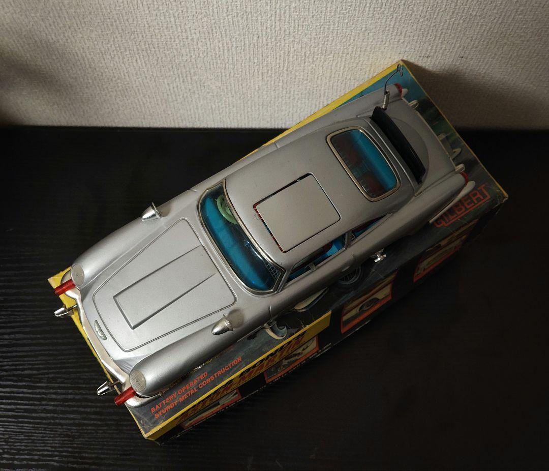 ギルバード　アストンマーチン　007　ジェームズ・ボンド