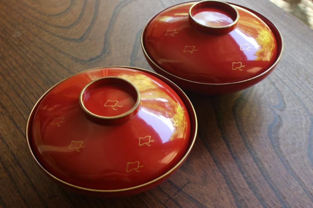 デッドストック！極上金縁朱漆に優美な波千鳥蒔絵のお椀2点（検輪島塗蒔絵椀雑煮椀