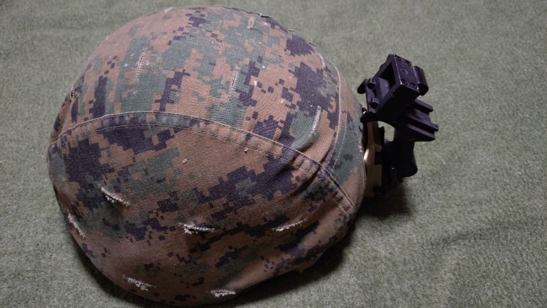 米軍　実物　GENTEX ECH HELMET 【MEDIUM】