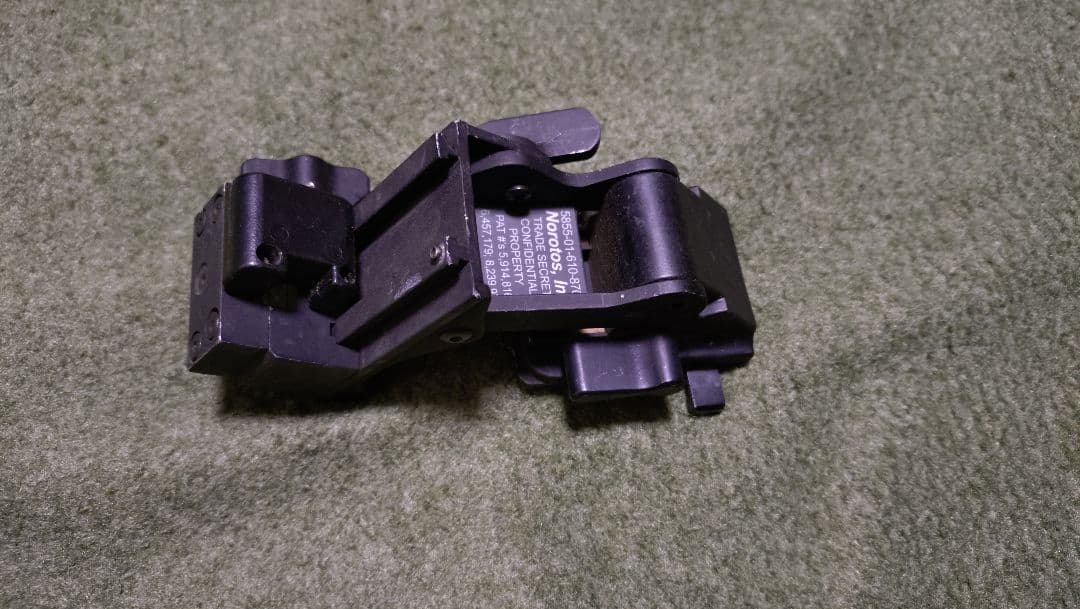 米軍　実物　GENTEX ECH HELMET 【MEDIUM】