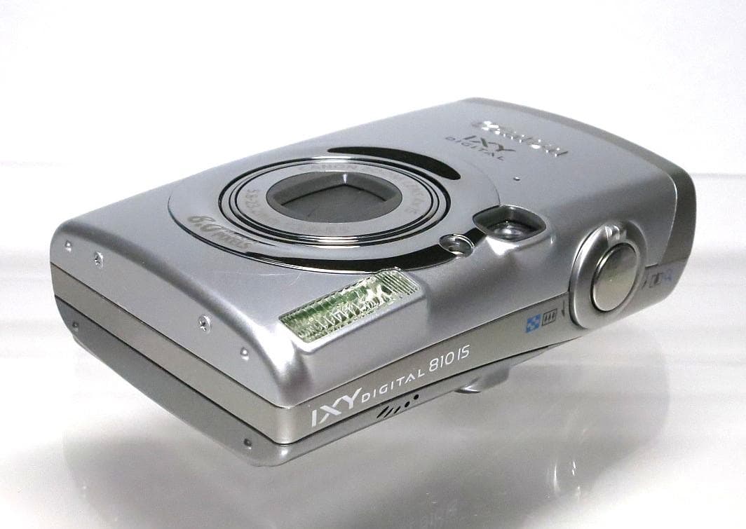 IXY DIGITAL 810 IS 動作品　バッテリー、充電器付属