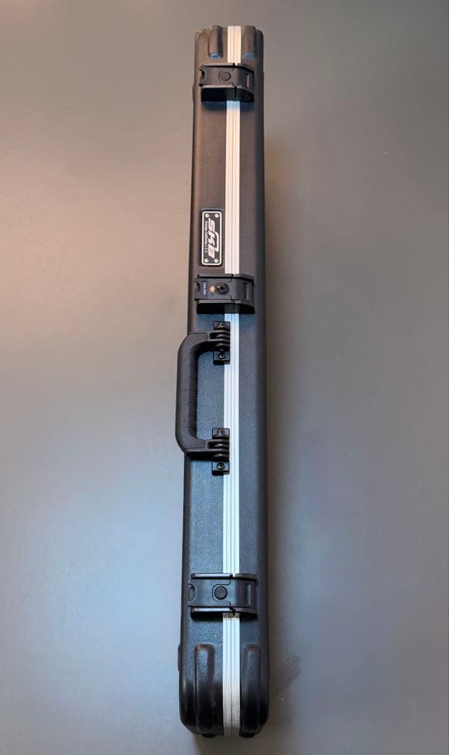 SKB TSA002 ギターハードケース 鍵無　新品クロス2枚付き　美品