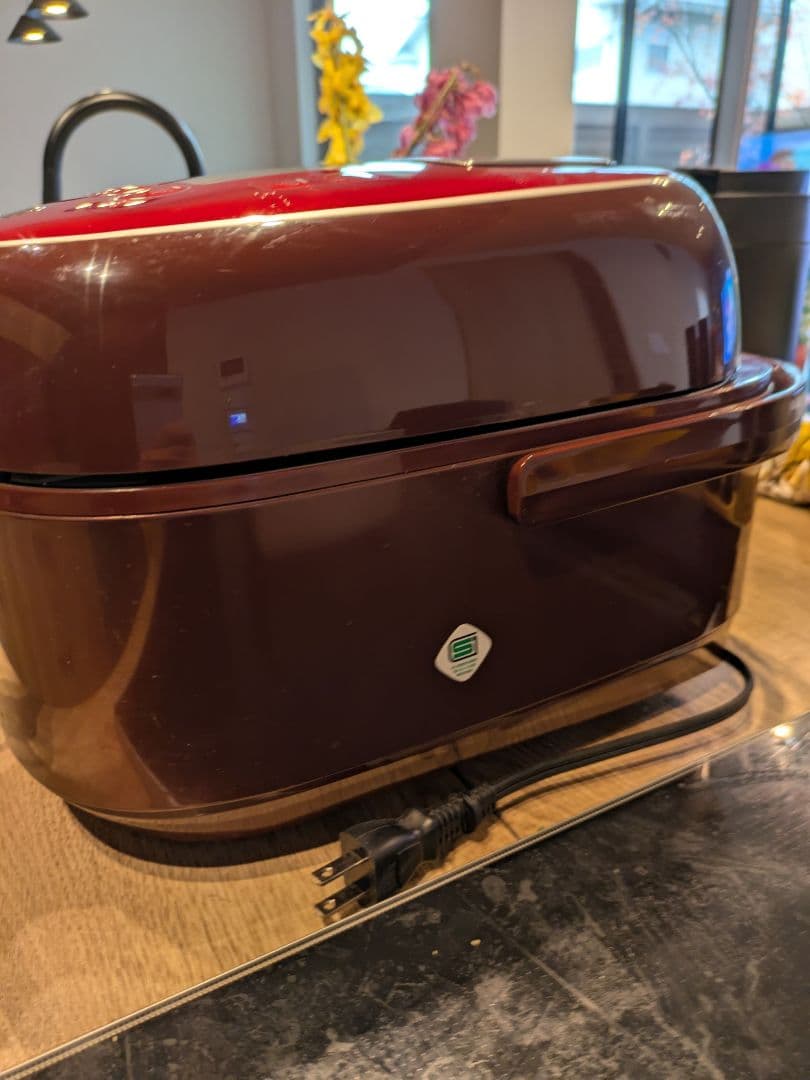 TOSHIBA RC-10VXM レッド 炊飯器　5.5合