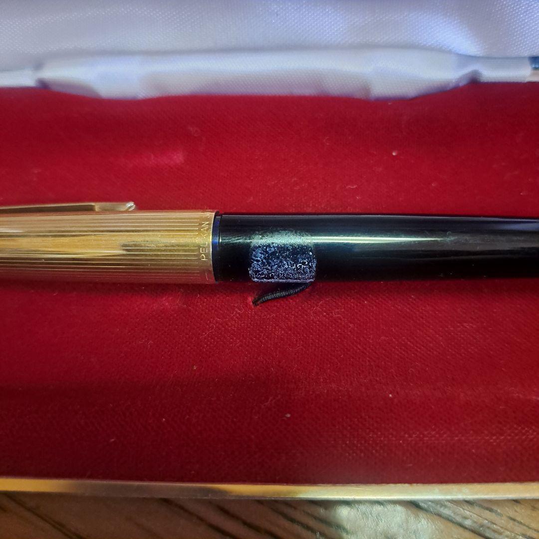 Pelikan 万年筆 専用ケース付き　18金