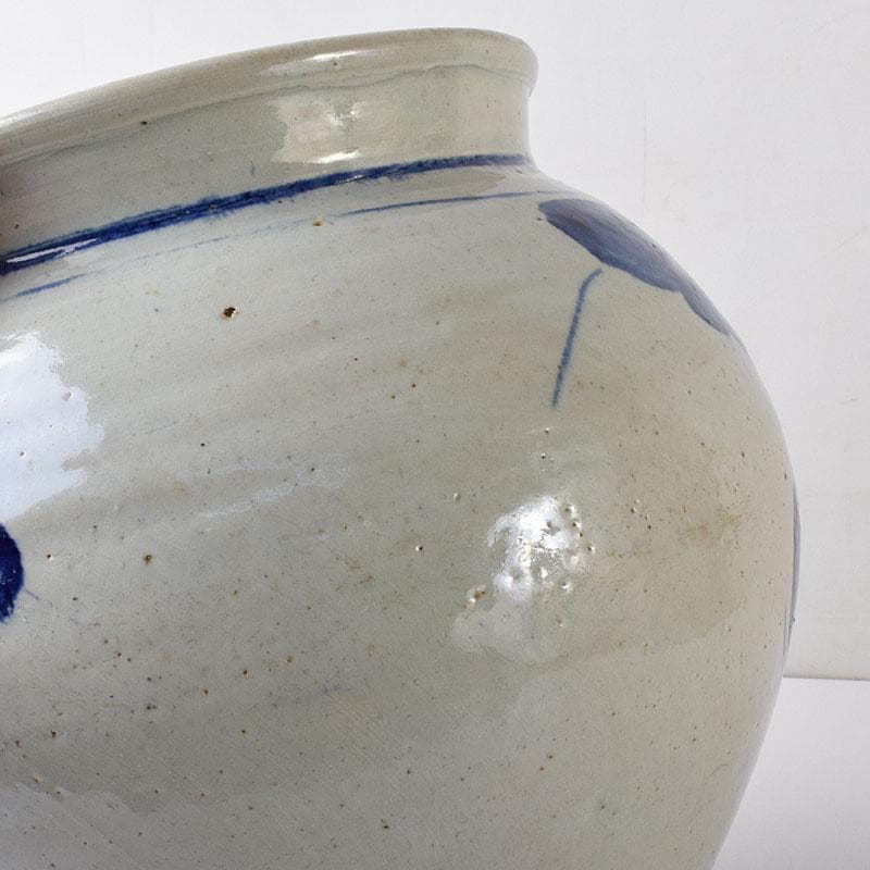 朝鮮美術　李朝　高麗白磁　染付　花文　壺　V　R7906C