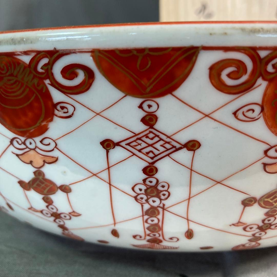 【九谷飯田屋】九谷焼の伝統　日本の名窯　九谷製　飯田屋　龍鳳凰見込菊唐草文　大鉢