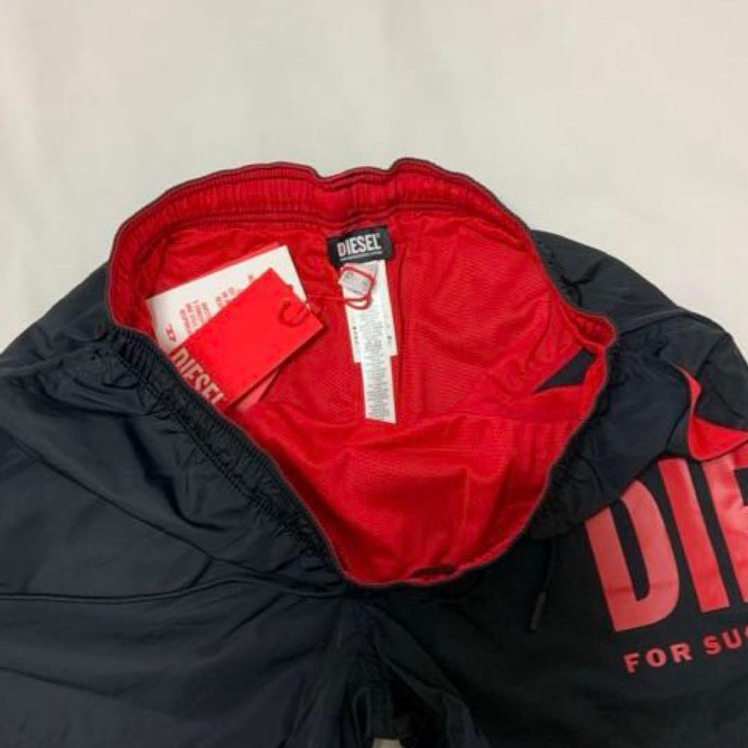 洗練されたデザインDIESEL　ビーチウェア　Bmbx-Nico L