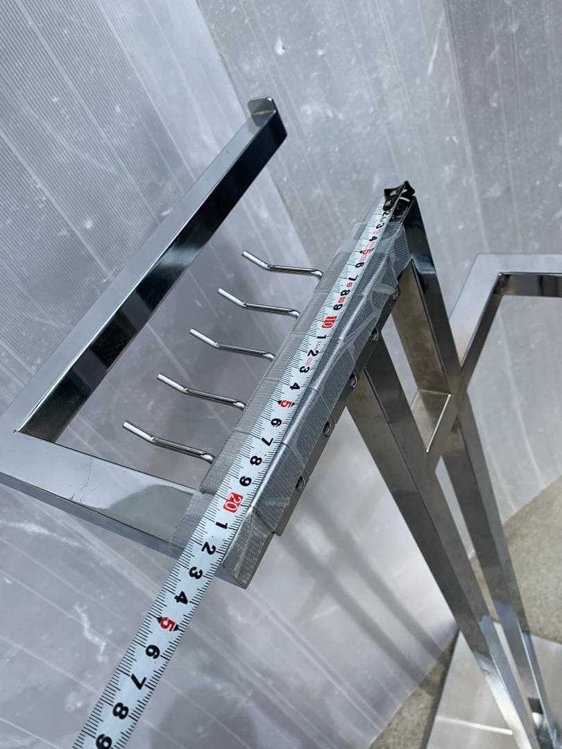 ハンガーラック　ディスプレイ　什器　服　傘　店舗　ショップ