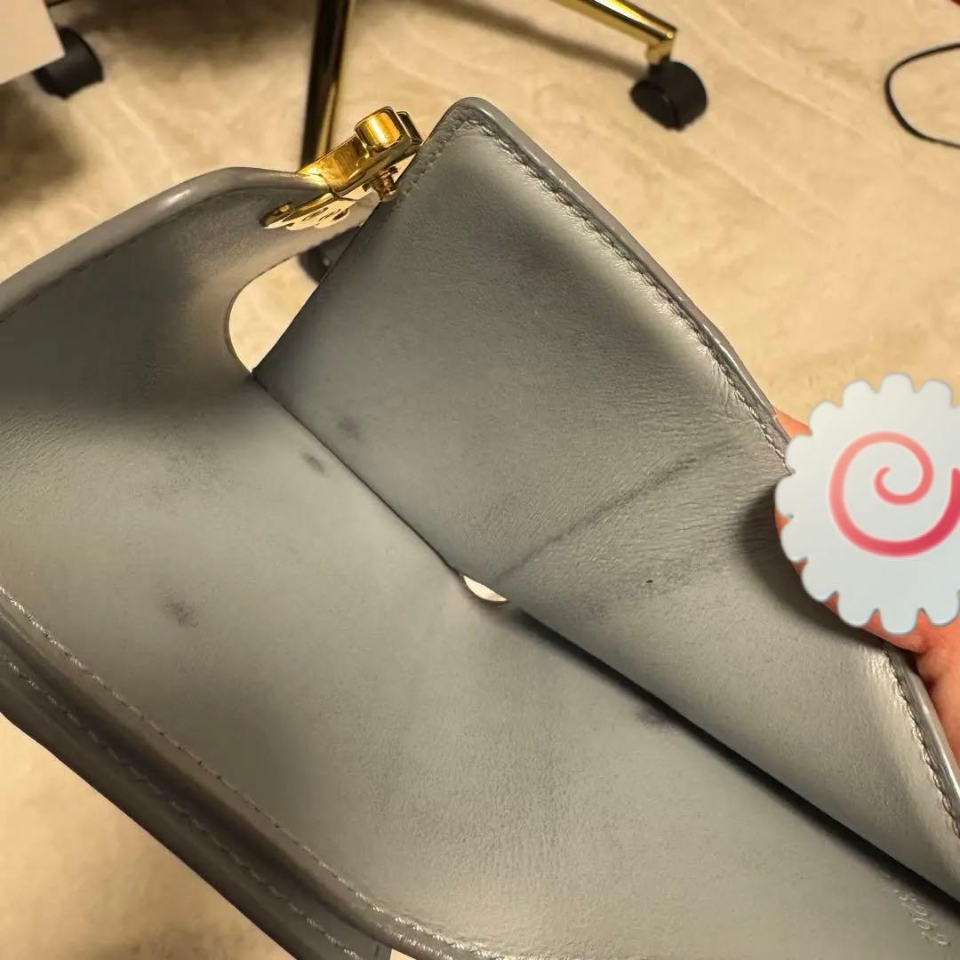 セリーヌ　スモール フラップウォレット トリオンフ　シャイニーカーフスキン