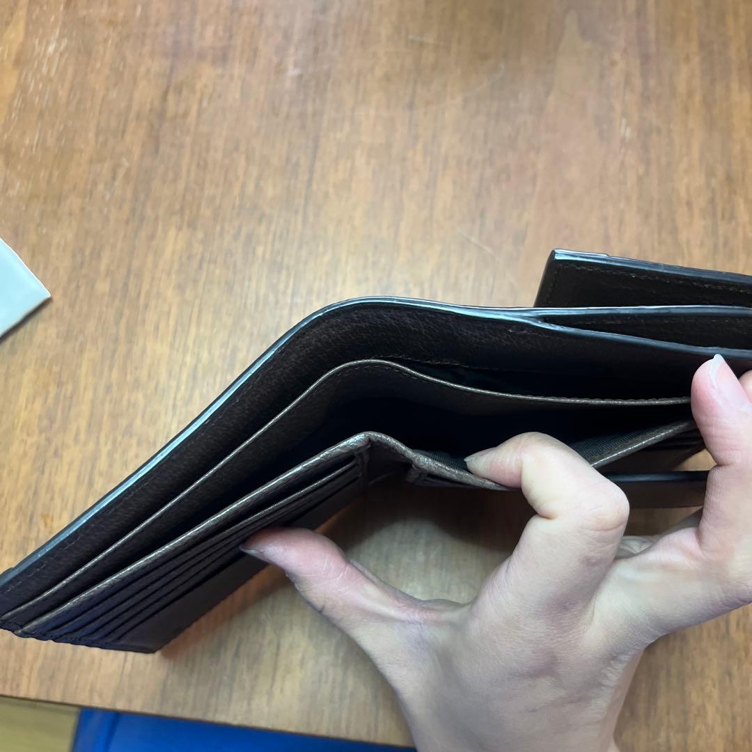 【美品】GUCCI GGロゴ 二つ折り財布
