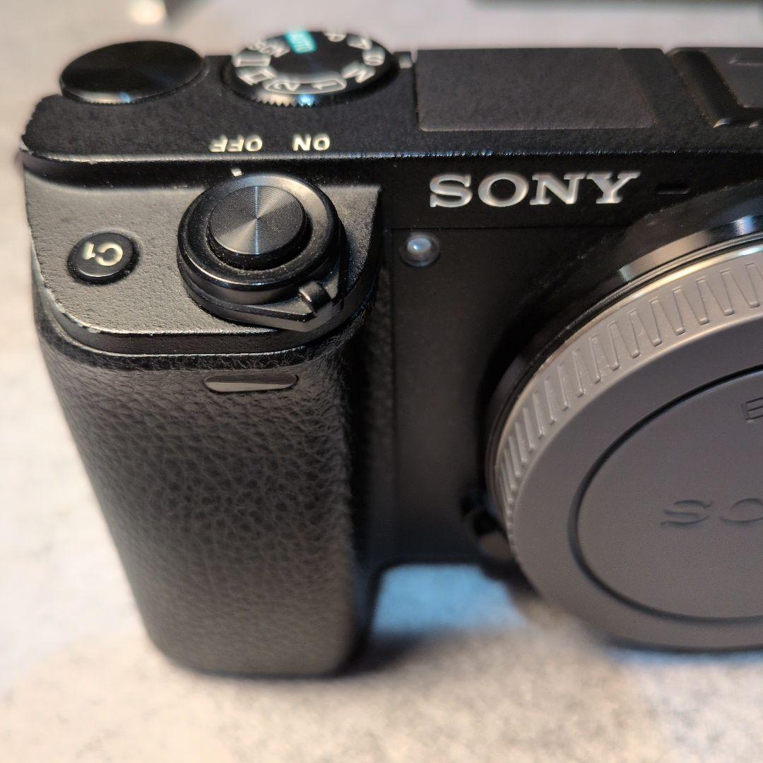 コ*ハ様 SONY α6300 ミラーレスカメラ ブラック