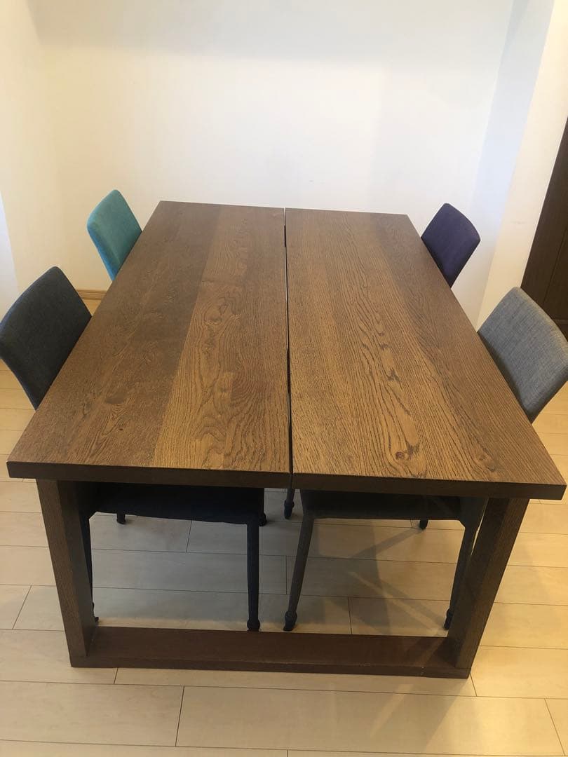 IKEAダイニングテーブル(6月２０日まで)