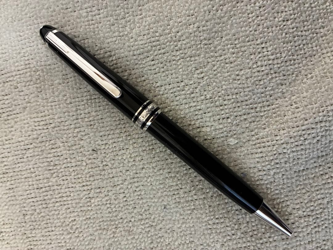 イ*ー様 ◾️プラチナ◾️モンブランP164 ボールペン◾️マイスターシュテュッ