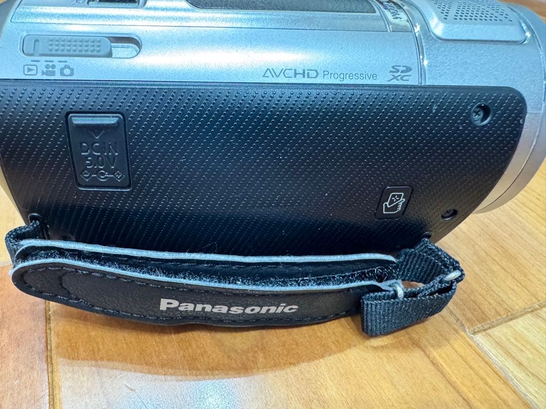 Panasonic HC-V620M 32GB ビデオカメラ＋SDカード