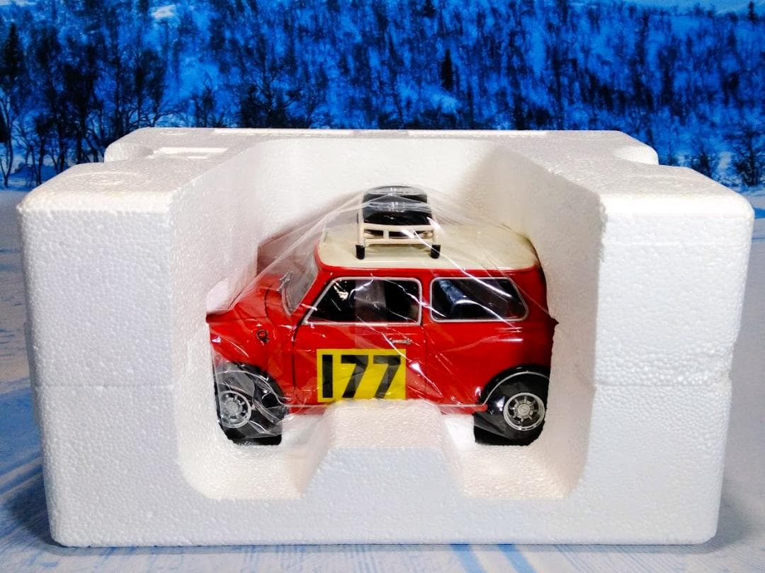 1/18 京商 モーリス ミニ クーパー 1275S　'67 モンテカルロラリー