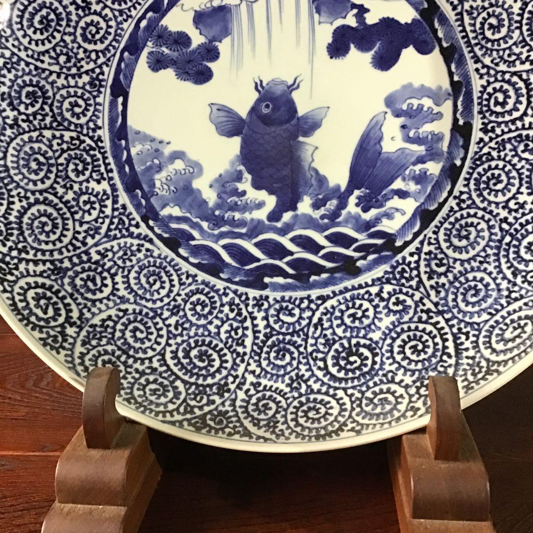 蛸唐草紋、鯉滝登、大皿　45cm 古伊万里