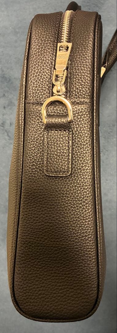 PRADA ブラックレザー ビジネスバッグ