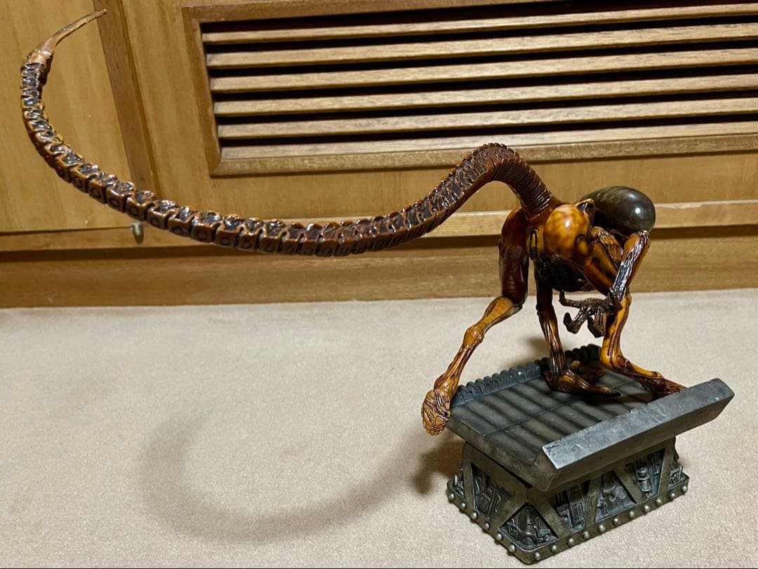 サイドショウ エイリアン3 ドッグ・エイリアン スタチュー【破損あり・箱なし】