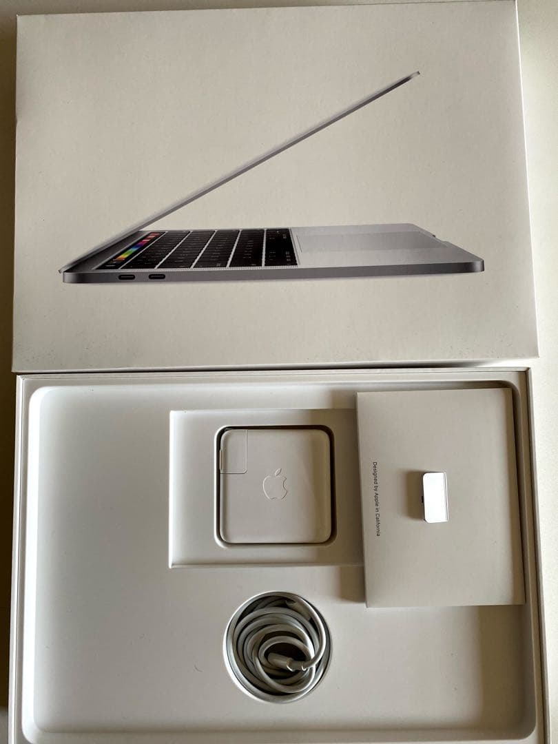 [大特価] MacBook Pro 13インチ シルバー 本体