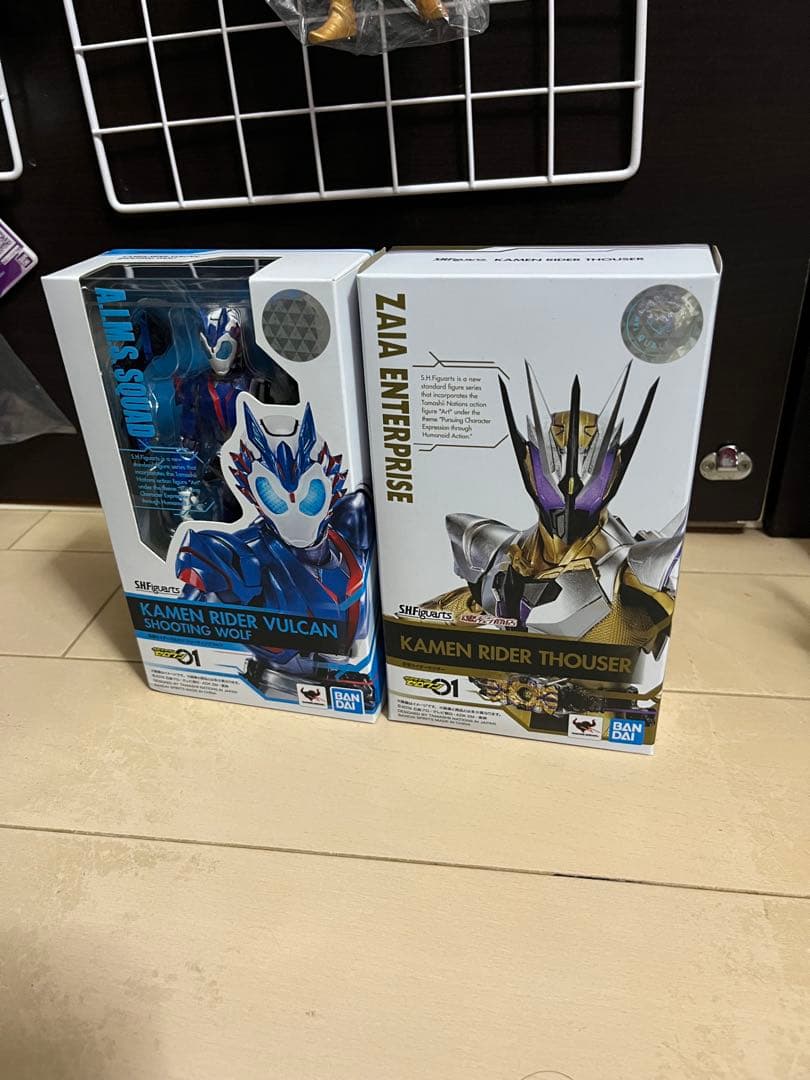 S.H.Figuarts 仮面ライダーバルカン 仮面ライダーサウザー セット売り