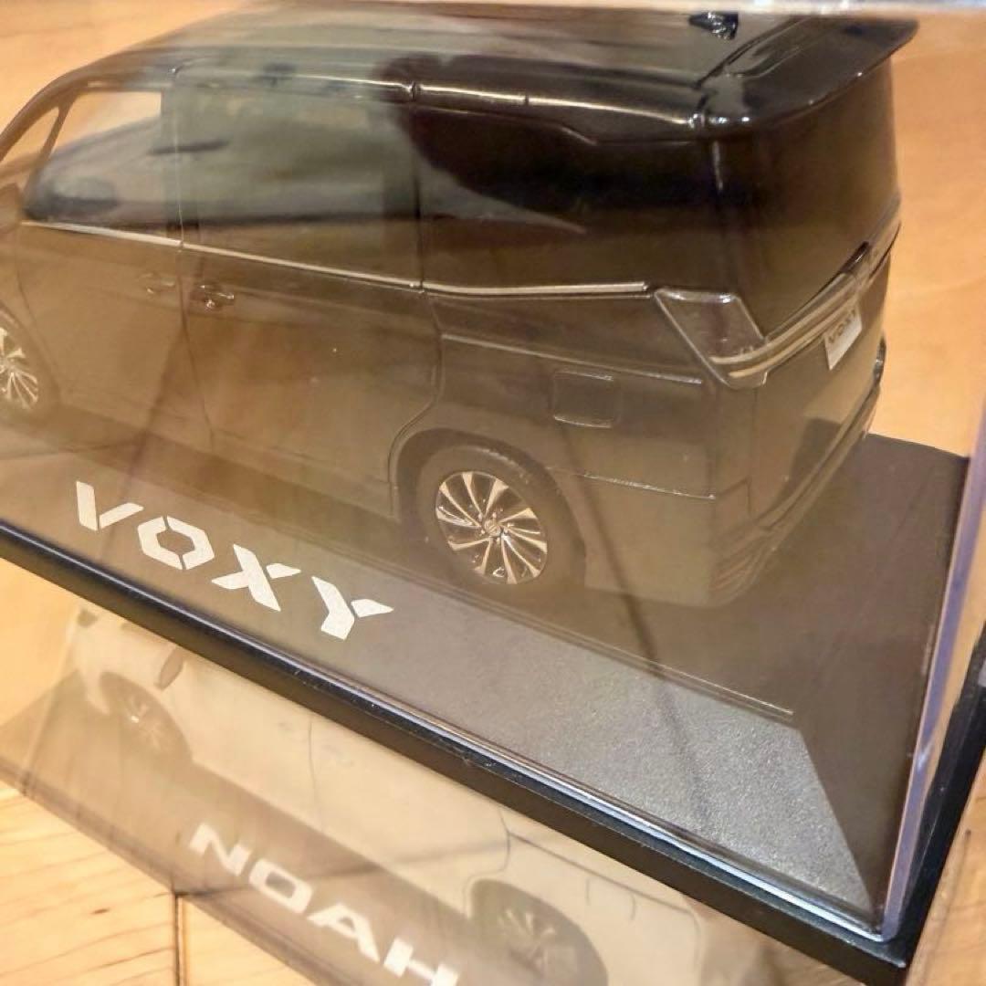 トヨタ カラーサンプル ミニカー ヴォクシー ノア 90 非売品ミニカー セット