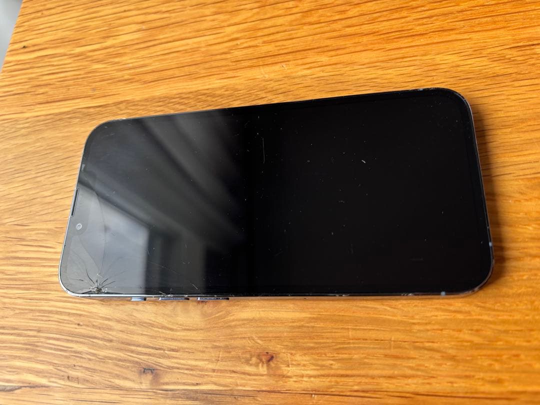 Anang Ma’ruf 様 iPhone 13 Pro 128GB