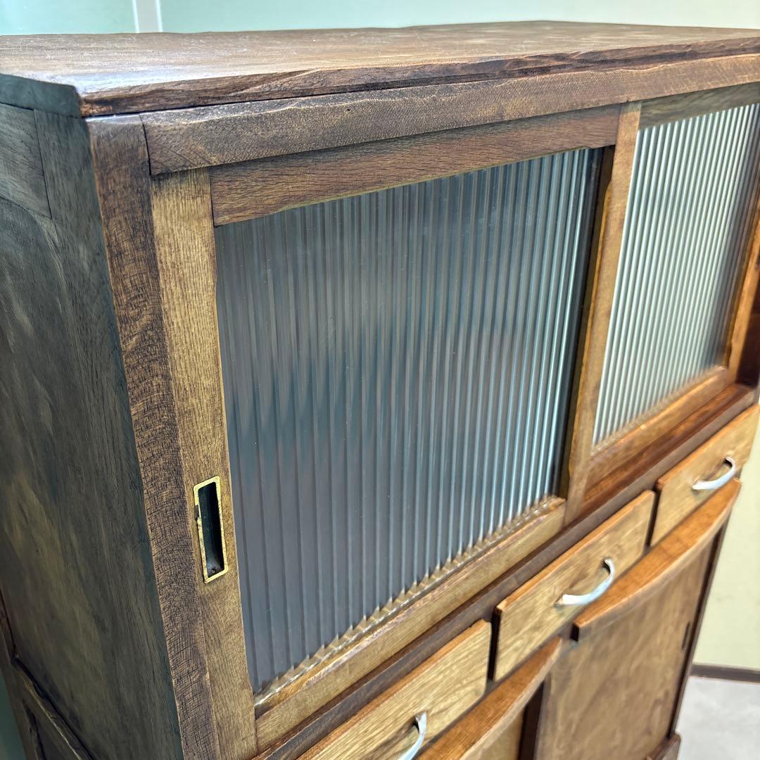 木製食器棚 アンティーク家具 波ガラス レトロ　ラック