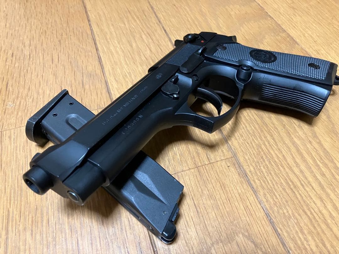 東京マルイ　ベレッタM92Fミリタリー　ガス　マガジン合計2本　内部カスタム品