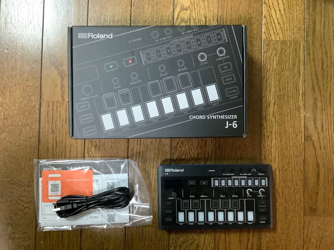 Roland J-6 コードシンセサイザー