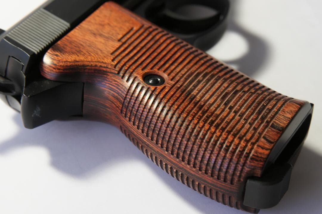 マルゼン ワルサーP38 (パンドラアームズ木製グリップ交換済・アルミケース付)