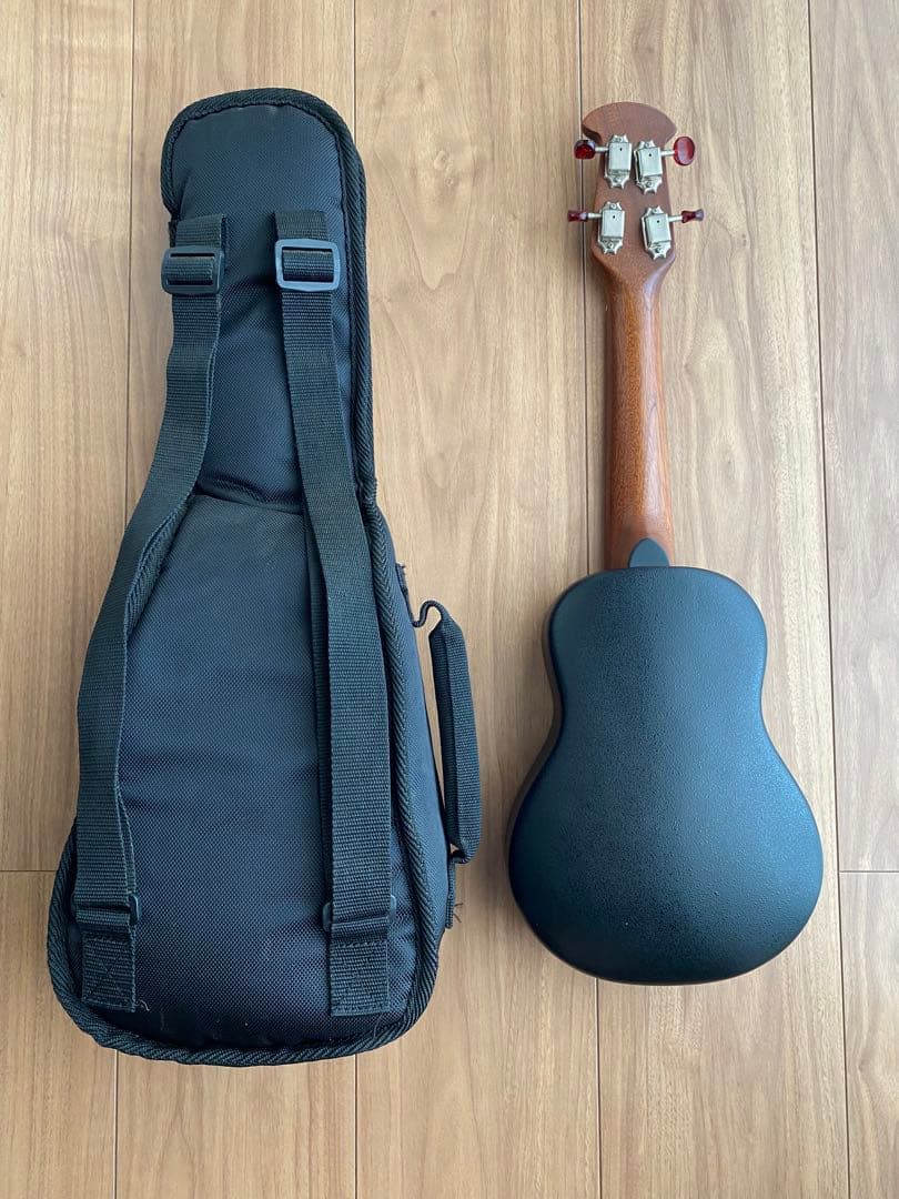 美品！アプローズ バイ オベーション UA20 ウクレレ 本体 ケース付き