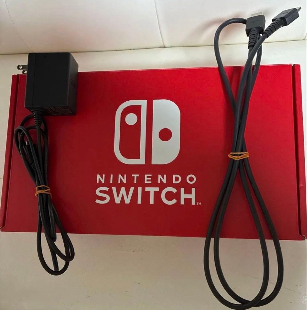 Nintendo Switch 本体 緑とピンクのJoy-Con