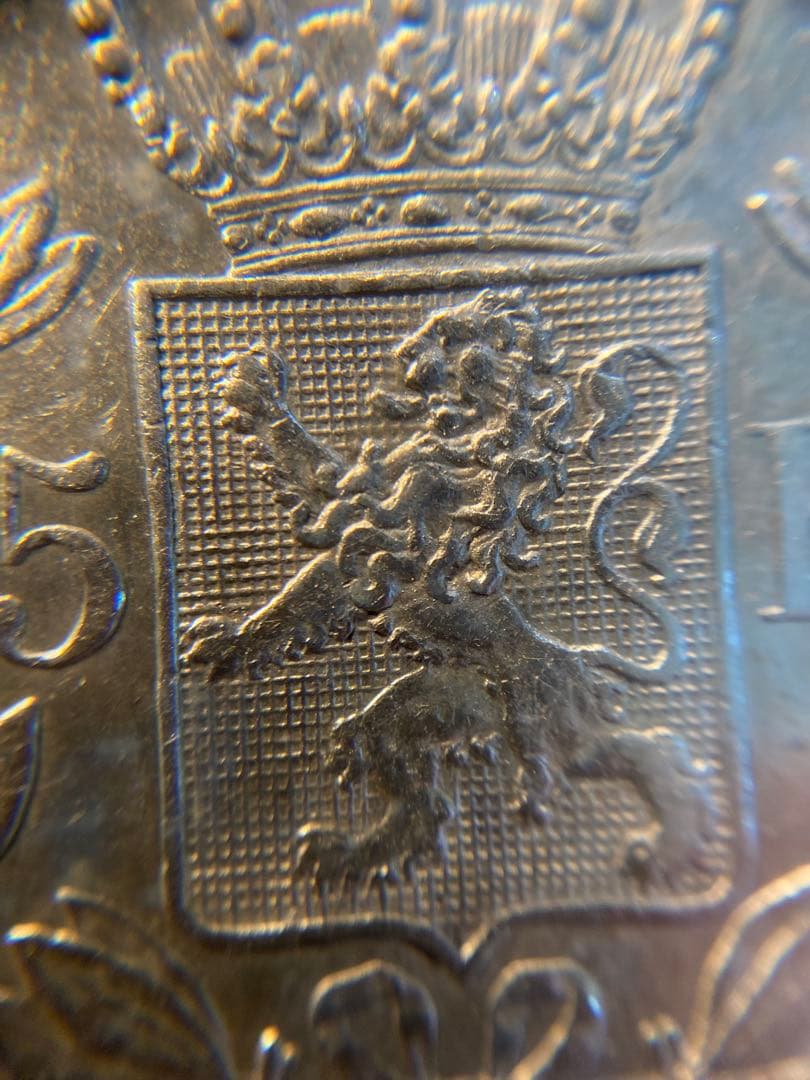 銀貨　古銭　アンティーク　PCGS NCG