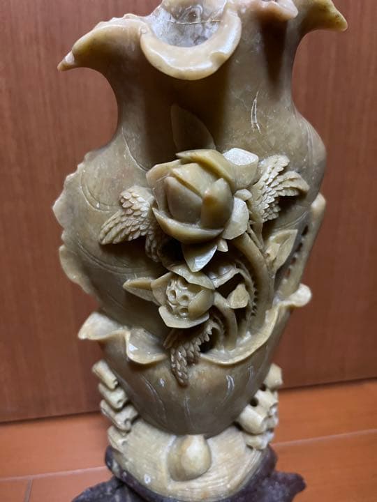 パワーストーン　風水　幸運を呼ぶ中国仏教美術　唐物　花鳥紋　花瓶　寿山石 石彫刻