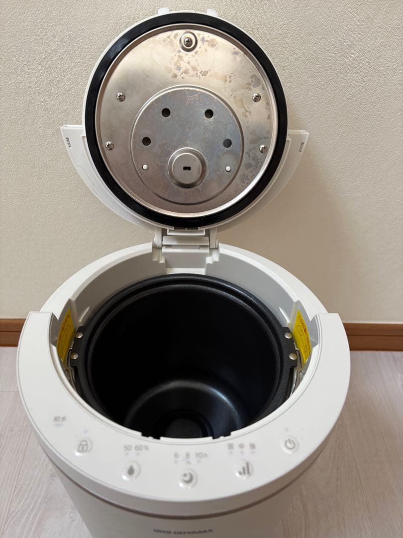 IRIS OHYAMA 2025年製スチーム式加湿器 AHMーMHU40A