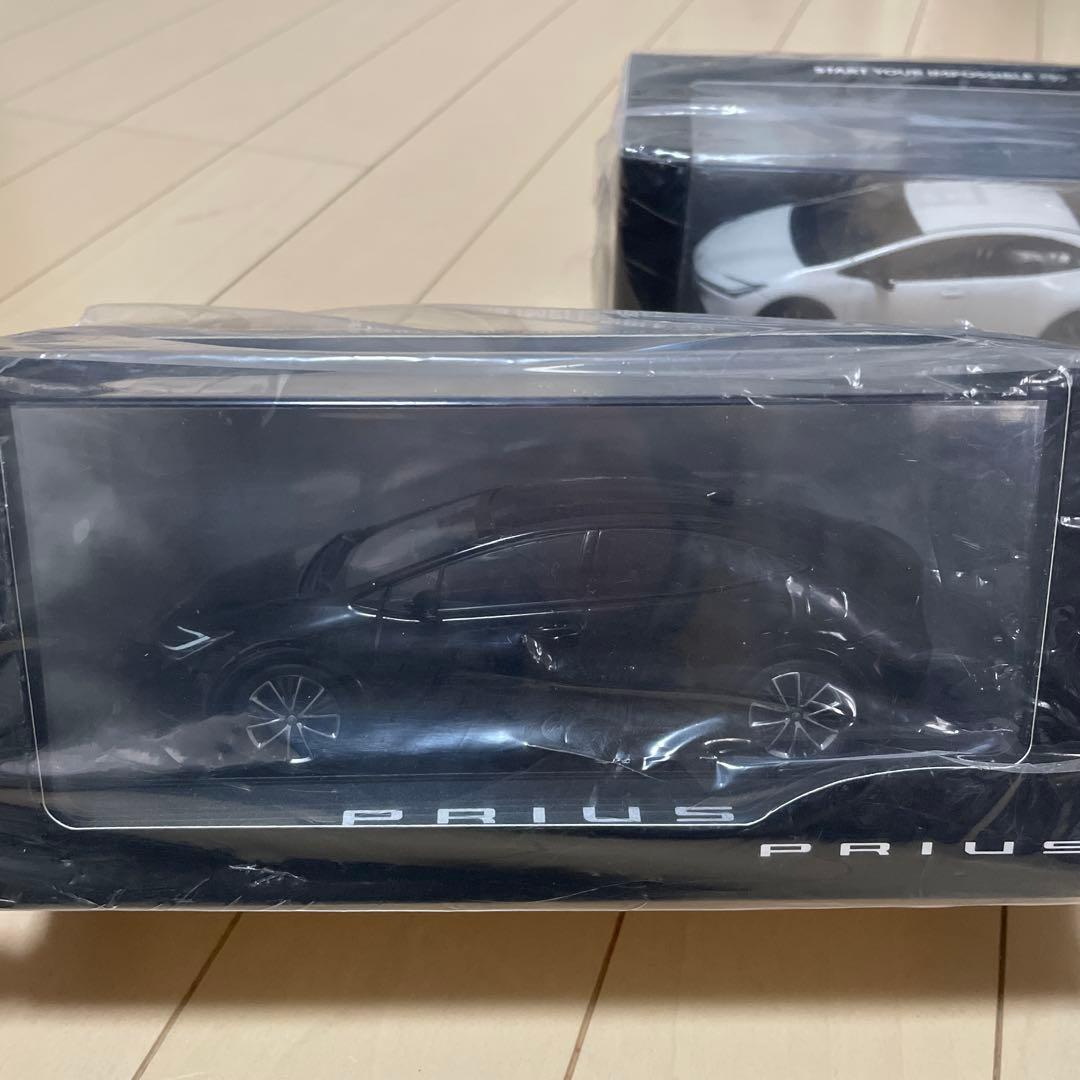 トヨタ プリウス ブラック ミニカー
