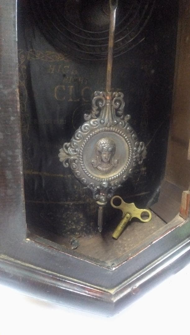 古い柱時計     ⑨