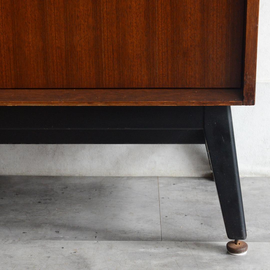 イギリス ヴィンテージ Beautility ガラスキャビネット ビューロー付