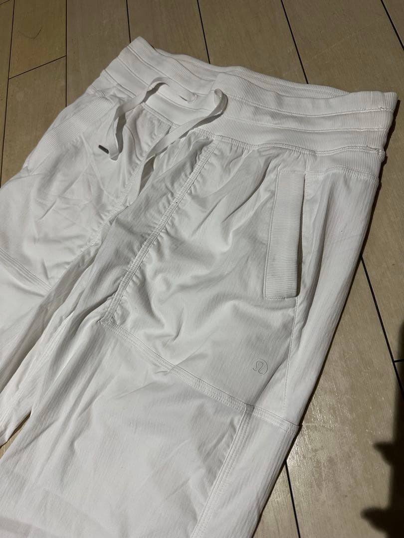 レモン様　ルルレモン lululemon パンツ