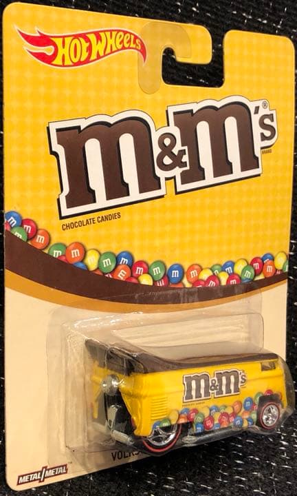 ミニカー Hot Wheels VOLKSWAGEN DRAG BUS m&m's