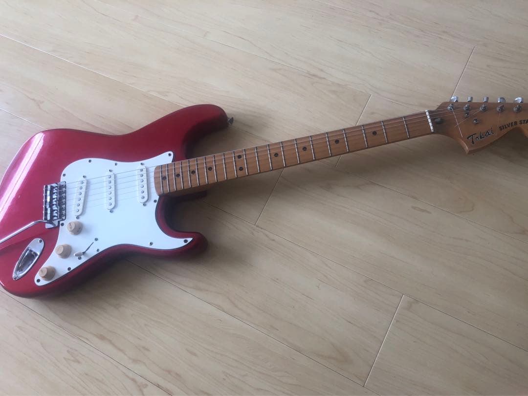 Tokai Silver Star レッドエレキギター