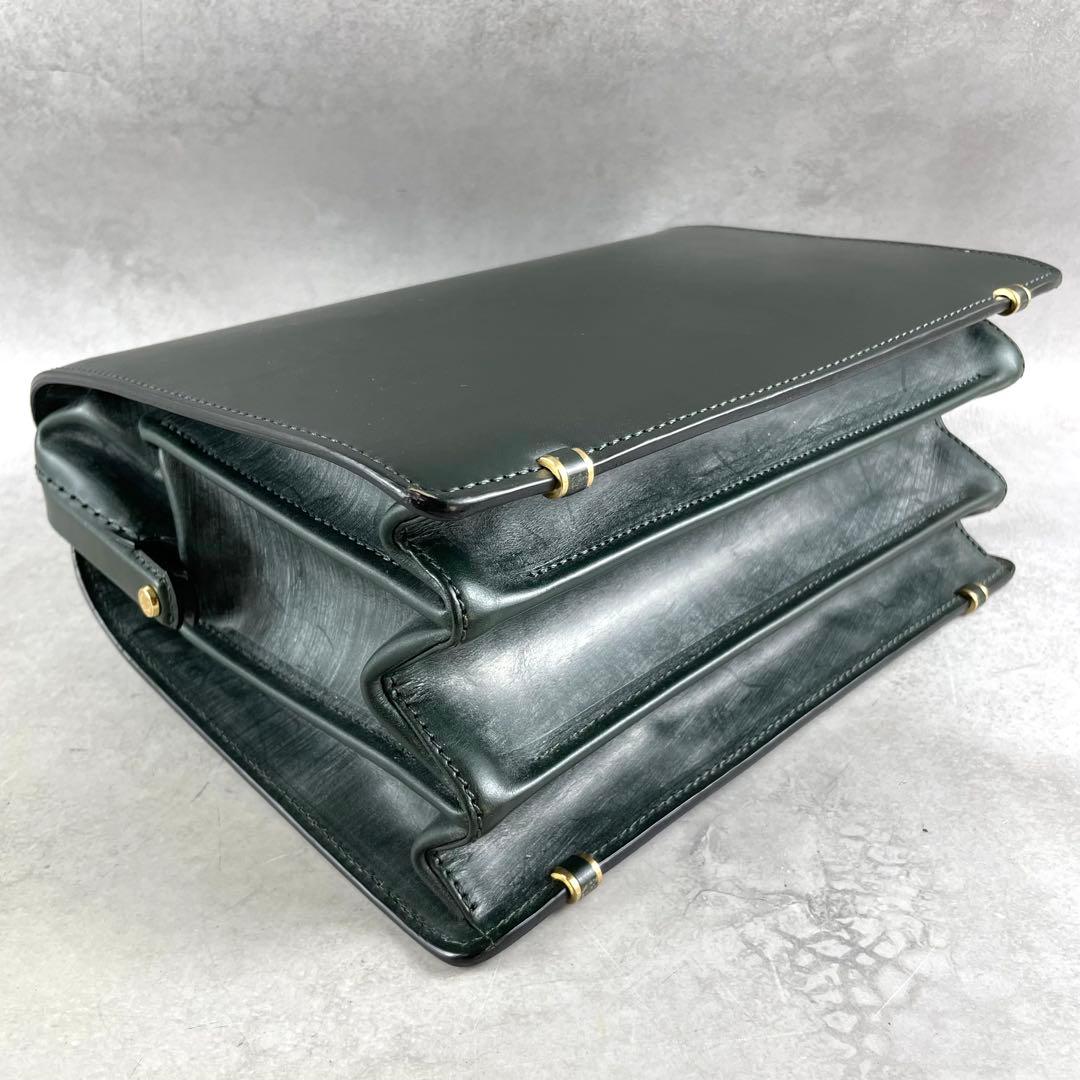 極美品✨ ココマイスター ミニダレスバッグ ブライドルレザー チャーム グリーン