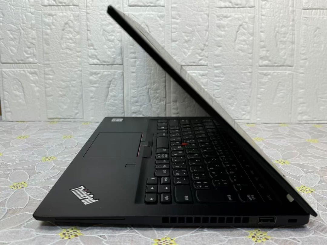 Thinkpad T14s 16GBレノボ 第10世代14型 Lenovo
