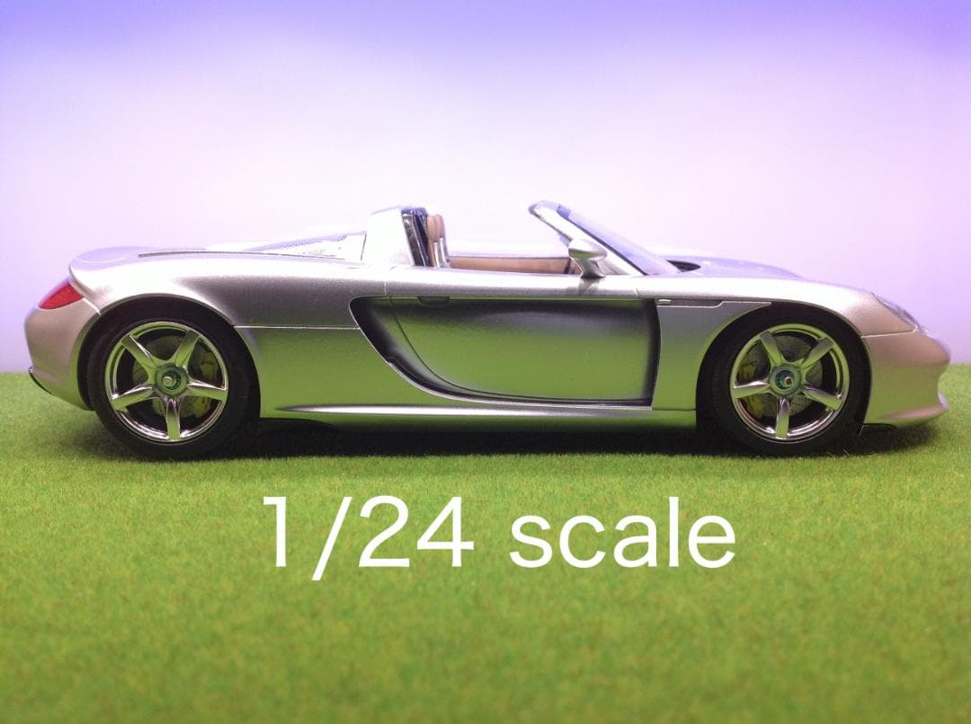 朝→昼→夕→夜　光センサー自動点灯付き ジオラマ ショーケース ミニカー 模型