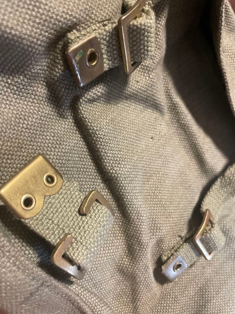 レア　実物　ベルギー陸軍　ビンテージ　メッセンジャーバックパック　サバゲー