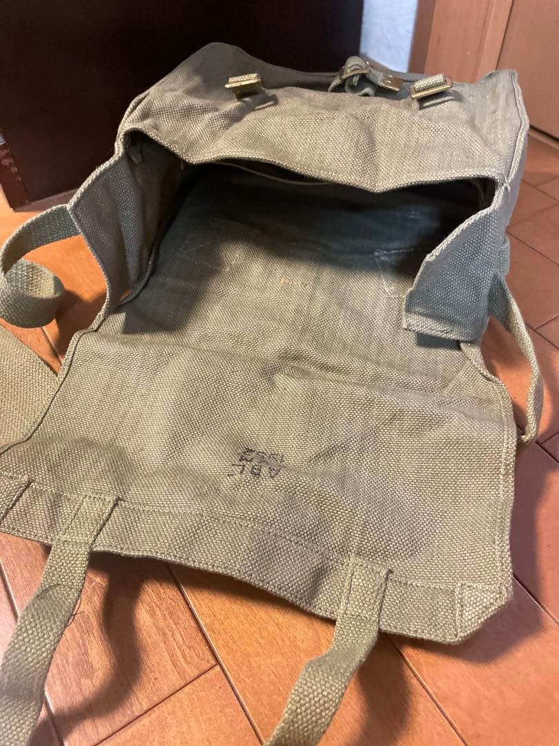 レア　実物　ベルギー陸軍　ビンテージ　メッセンジャーバックパック　サバゲー